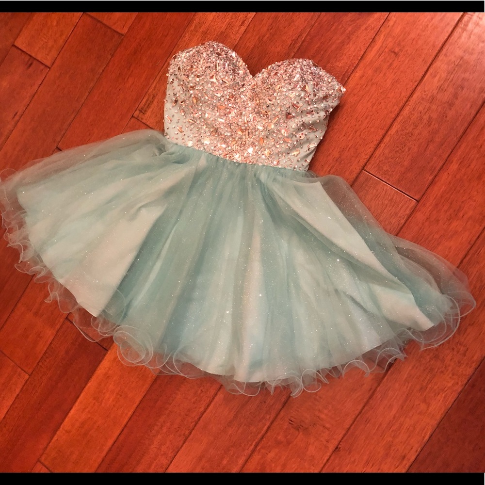 Beautiful aqua dress.